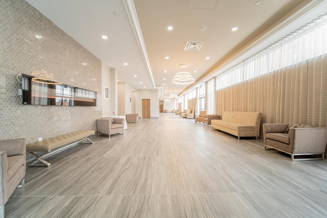 Towneplace Suites By Marriott Brantford And Conference Centre Esterno foto