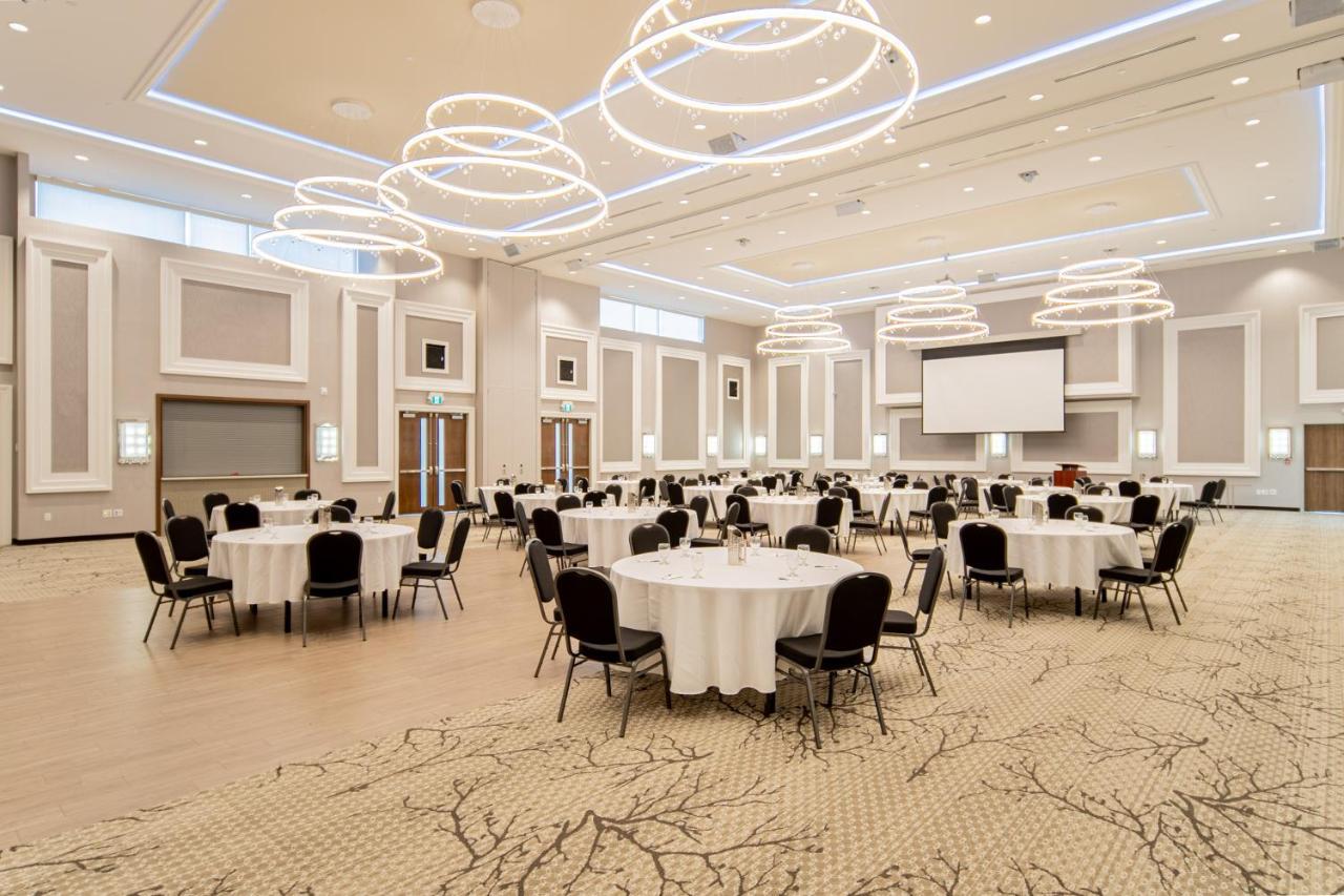 Towneplace Suites By Marriott Brantford And Conference Centre Esterno foto