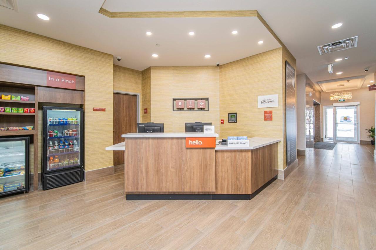 Towneplace Suites By Marriott Brantford And Conference Centre Esterno foto
