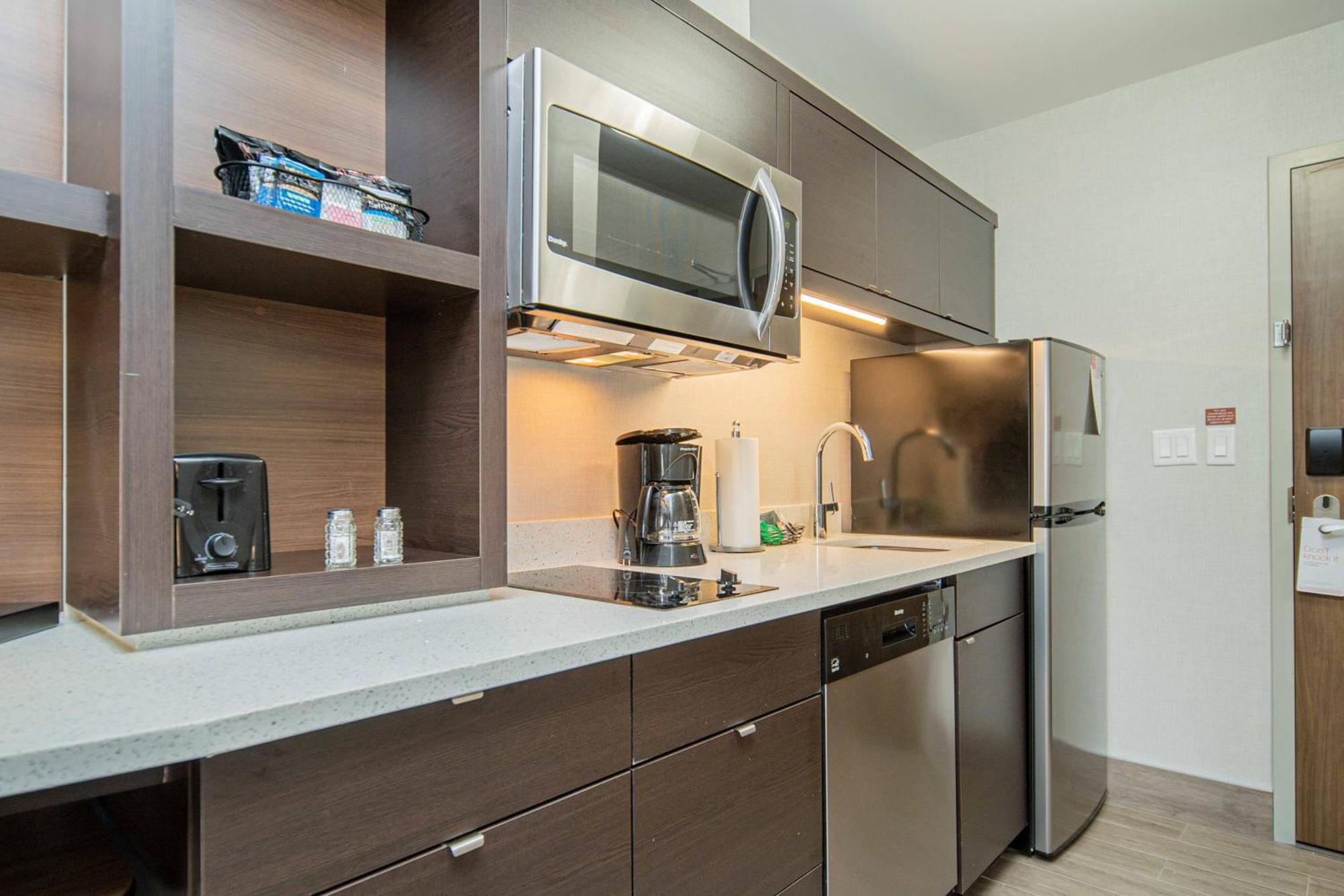Towneplace Suites By Marriott Brantford And Conference Centre Esterno foto