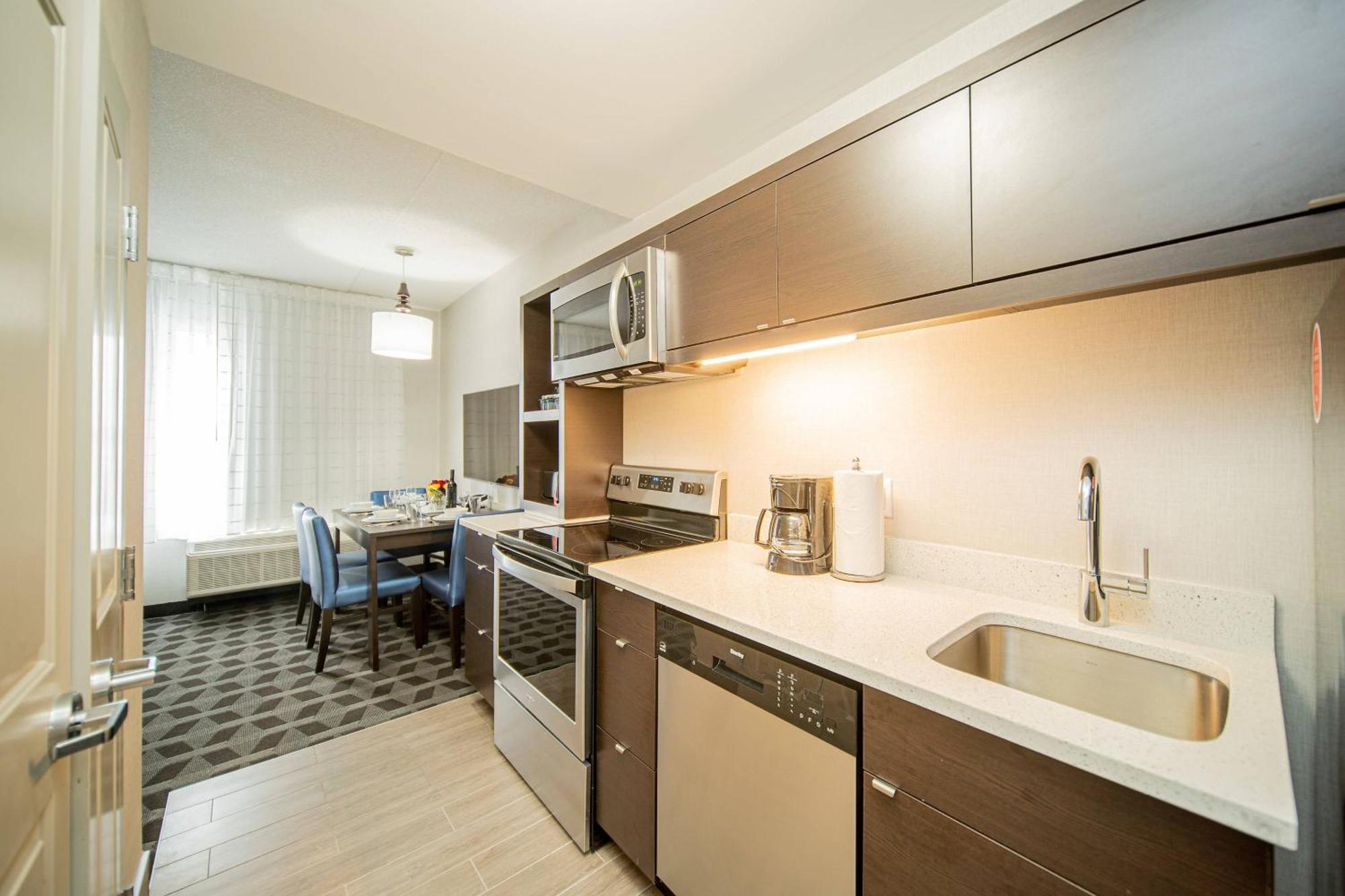 Towneplace Suites By Marriott Brantford And Conference Centre Esterno foto