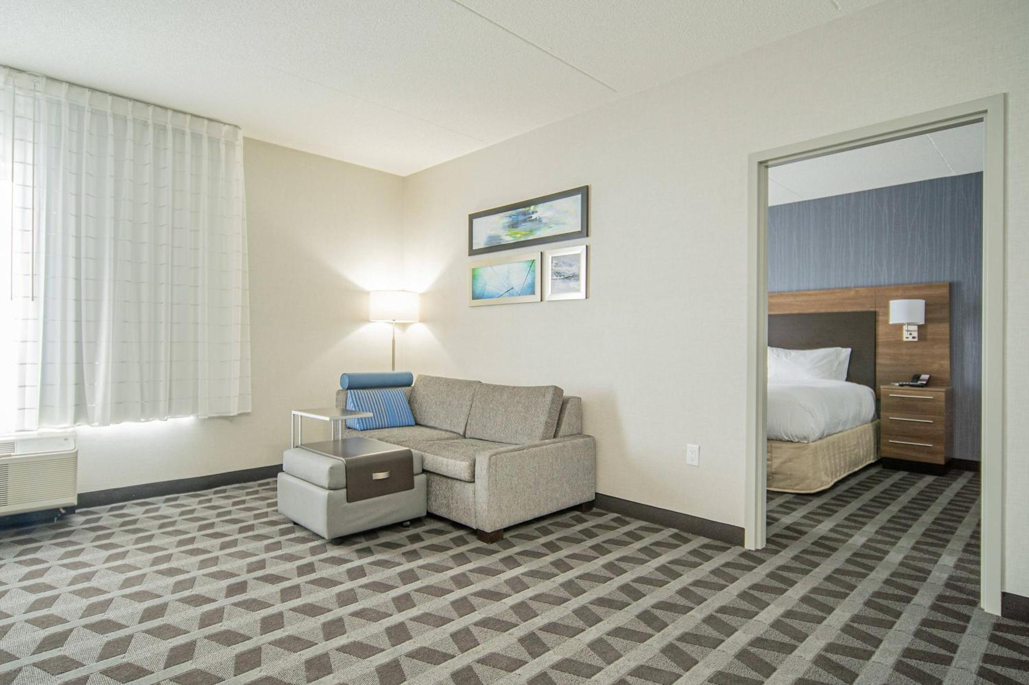 Towneplace Suites By Marriott Brantford And Conference Centre Esterno foto