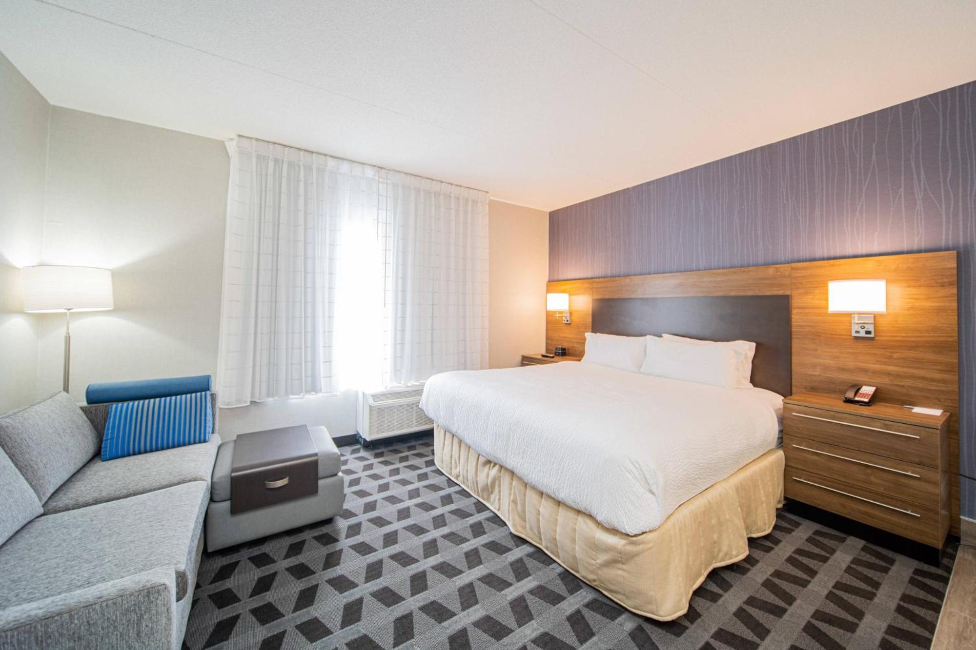 Towneplace Suites By Marriott Brantford And Conference Centre Esterno foto