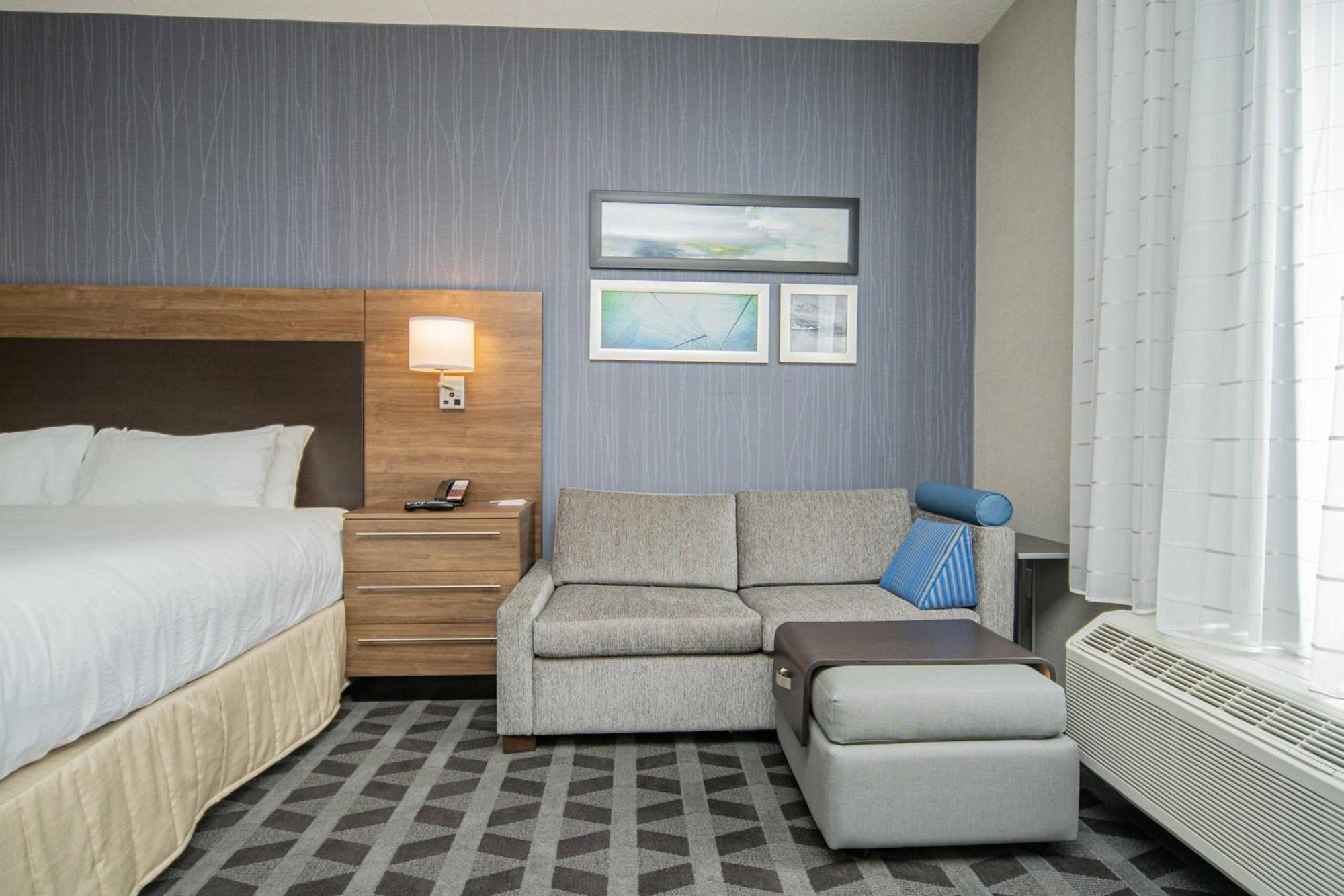 Towneplace Suites By Marriott Brantford And Conference Centre Esterno foto