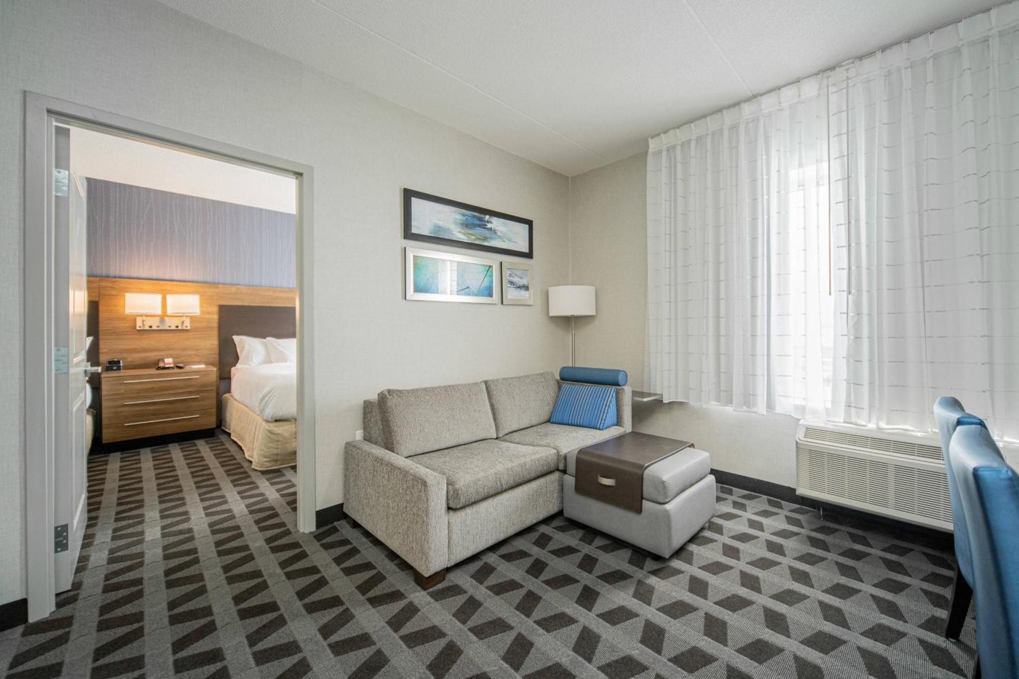Towneplace Suites By Marriott Brantford And Conference Centre Esterno foto